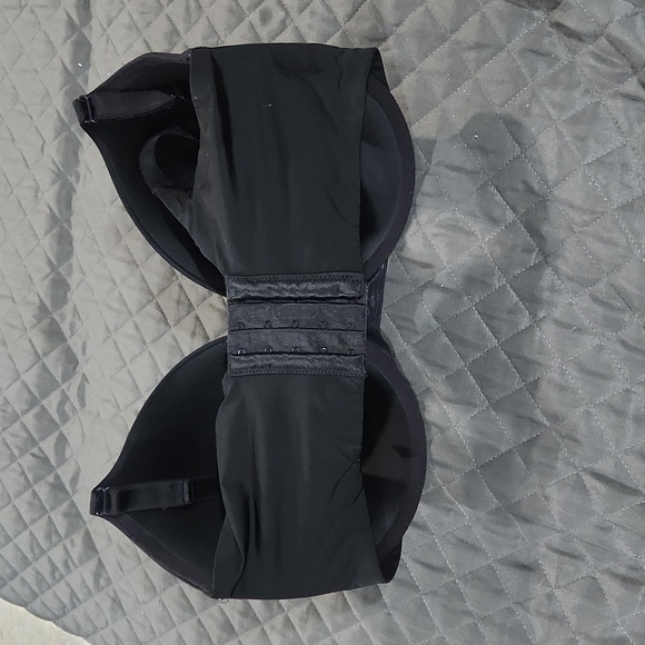 Torrid Bra 🖤 - Picture 2 of 6